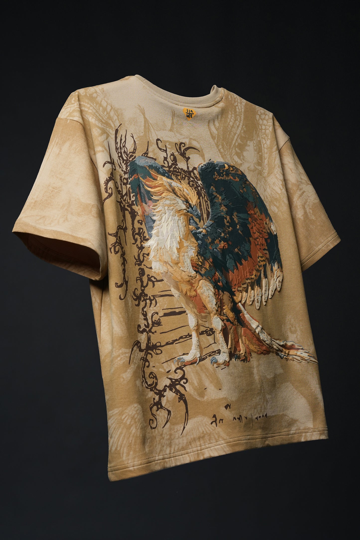 Griffin Tee