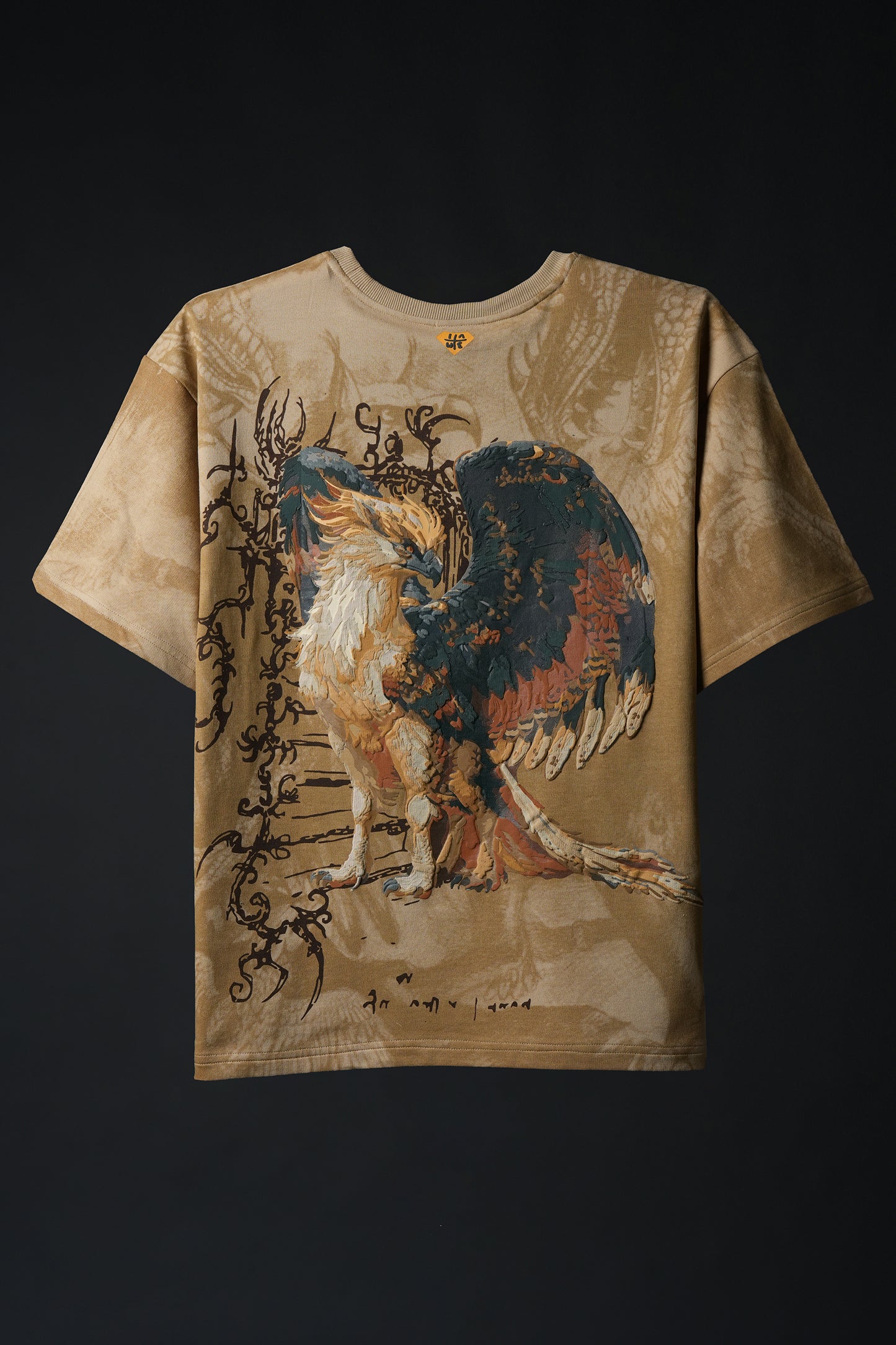 Griffin Tee